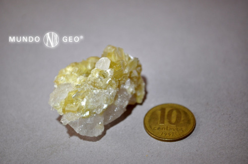 Imagen 3 de 3 de Piedra Mica Amarilla Nro. 1 Pieza De Colección