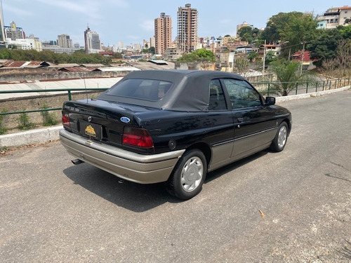 Imagem 7 de 14 de Promocional Escort Xr3 93/94 Série 75 Anos
