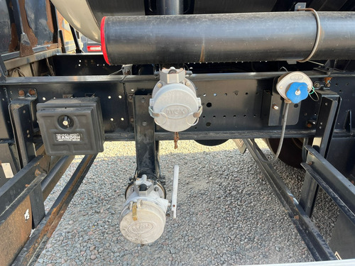 Carreta Bitrem 9 Eixo Tanque Inox Randon Ano 2018 Rodotrem