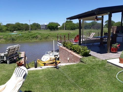 Casa 2 Dormis En Venta Con Bajada Al Rio Monje