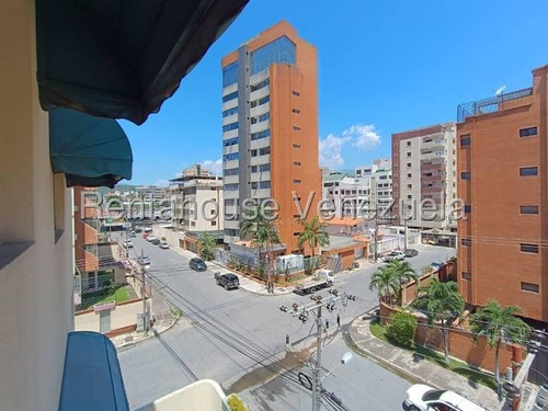 Vendo Apartamento En Urbanización El Bosque, Código 25-9970 Cm Leer Descripción