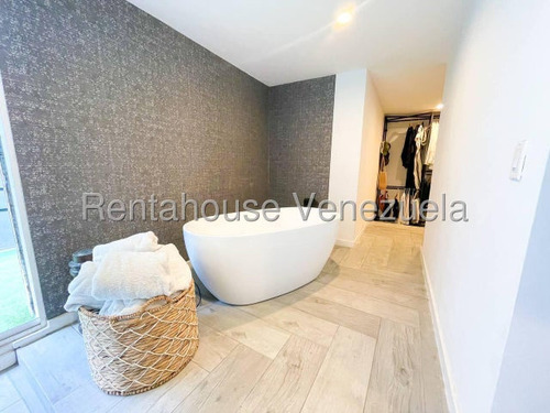 Santa Paula , Casa En Venta , 25-13411 Mim