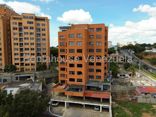 Enixon Sanchez Vende Espectacular Apartamento En Monte Real #25-17575