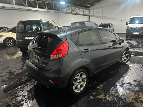 Ford Fiesta Kinetic 1.6 Design 120cv Titanium