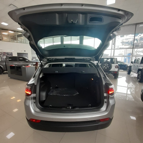 Imagen 7 de 25 de Jeep Compass T270