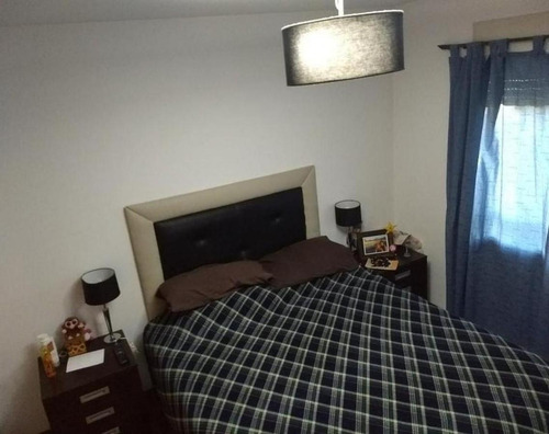 Departamento De 2 Ambientes En Complejo Habitacional De Oliden
