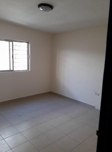 Local Comercial/ Oficina En Renta En Col. Unidad Chihuahua.