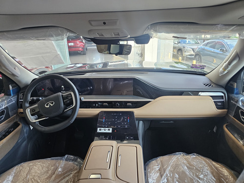 Infiniti QX80 3.5 V6 Sensory 8 Pasajeros