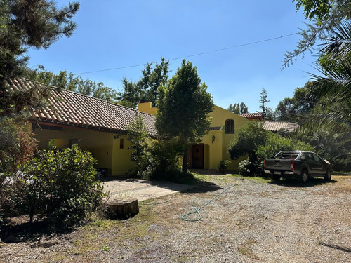 Hermosa Casa En Excelente Ubicacion Pirque
