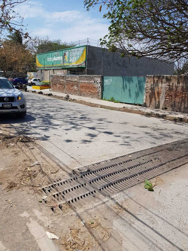 Imagen 1 de 14 de Terreno En Muy Buenas Condiciones .. Para Centro Comerciales