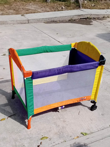 Imagen 5 de 9 de Corral Unisex 120x80x80 Excelente Estado Casa Moderna Kids