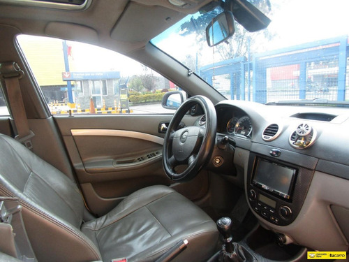 Imagen 9 de 14 de Chevrolet Optra 1.8 Advance
