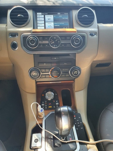 Imagem 10 de 13 de Land Rover Discovery 2012 3.0 Tdv6 Se 5p