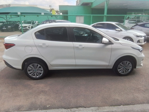 Fiat Cronos 1.3 FIREFLY FLEX DRIVE MANUAL
