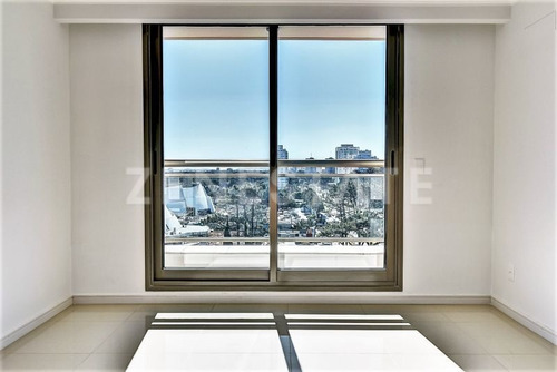 Venta De Apartamento 1 Dormitorio En Roosevelt