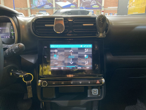 Imagen 15 de 20 de Citroen C4 Cactus Feel