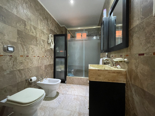 Venta Casa Castelar 5 Ambientes