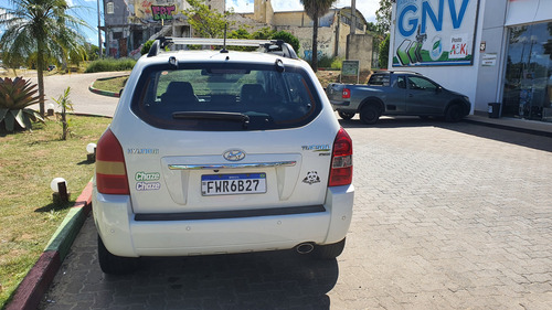 Hyundai Tucson 2.0 Gls 4x2 Flex Aut. 5p