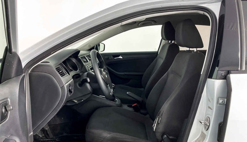 Imagen 2 de 15 de 27680 - Volkswagen Jetta 2018 Con Garantía