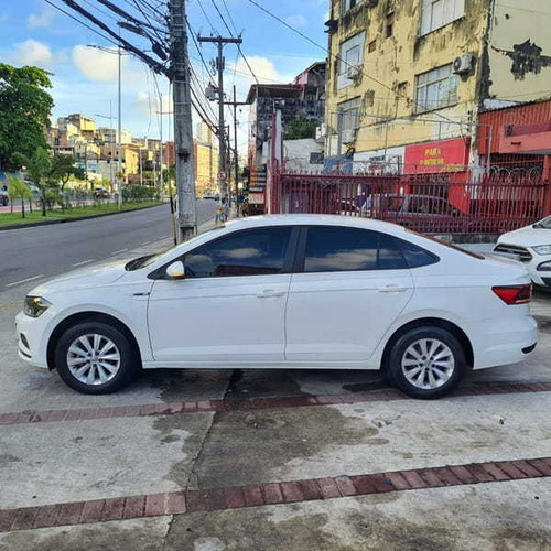 Imagem 8 de 15 de Volkswagen Virtus 1.6 Msi Flex 16v 5p Mec 2020
