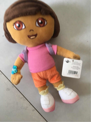 Dora Aventureira Pelucia - Universal Studio