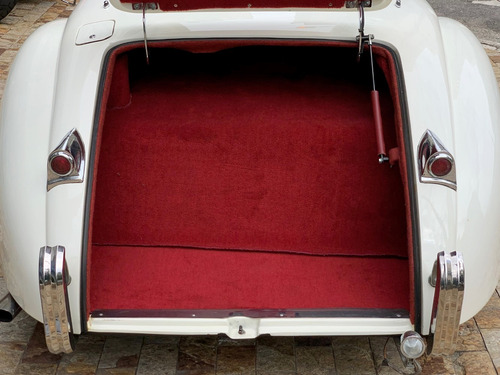 Jaguar Xk 120 Roadster - 2011 (replica)
