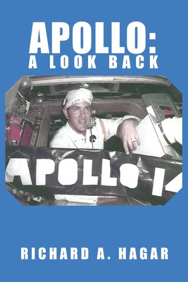 Libro Apollo: A Look Back - Hagar, Richard A.