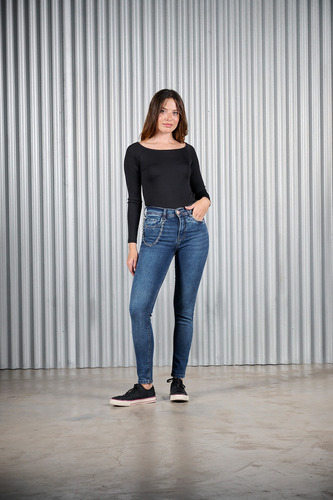 Pantalon De Mujer Cenitho Chupin Azul Nevado Con Cadena
