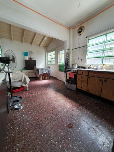 Imagen 4 de 15 de Casa Tipo Chalet En Lindo Barrio De Boulogne