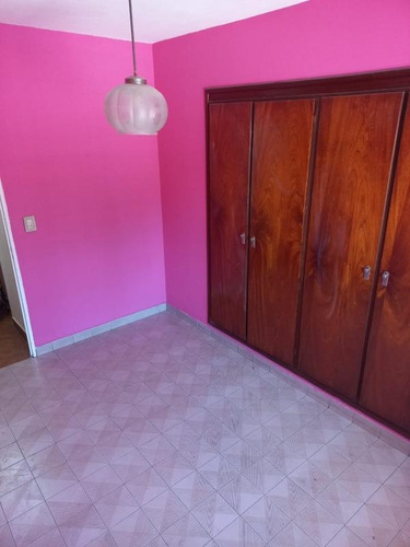 Casa En Venta - 3 Dormitorios 3 Baños 3 Cocheras - 440mts2 - Lomas Del Mirador, La Matanza