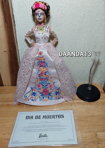 Barbie Dia De Muertos 2020 (solo Muñeca Y Base)