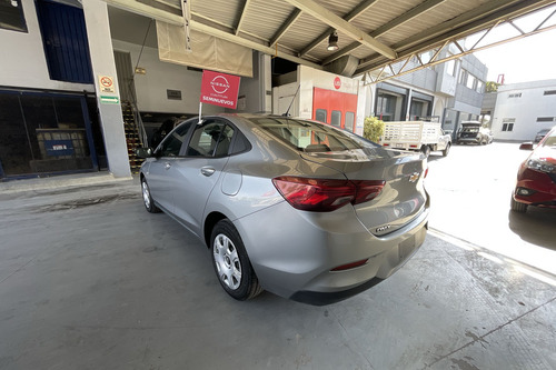Chevrolet Onix 1.0 LS At