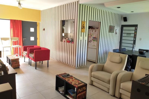 Imagen 3 de 24 de Venta Casa 3 Dorm. - 519 E/13 Y Belgrano - Manuel B Gonnet, La Plata