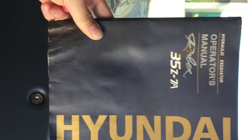 Imagem 9 de 9 de Mini Escavadeira R35z - 7a Hyundai 2014