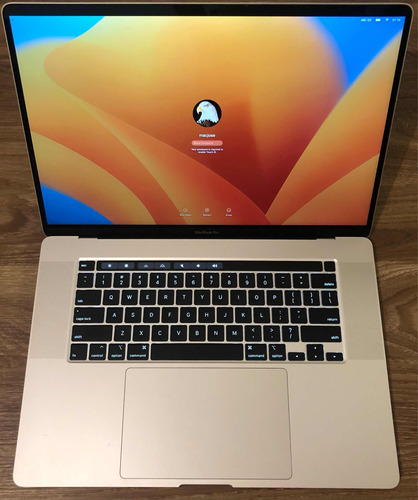 Macbook Pro 16 2019, I9, 16gb Ram, 512gb Ssd, Amd 5500m.