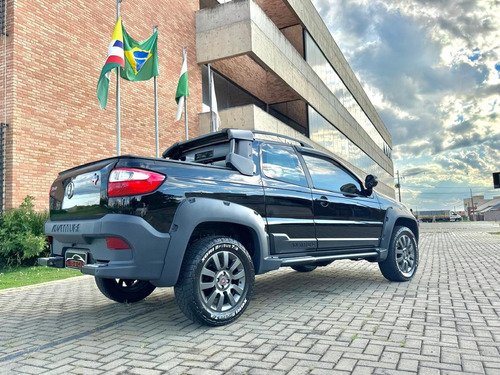 Fiat Strada 1.8 16v Adventure Cab. Dupla Flex 3p