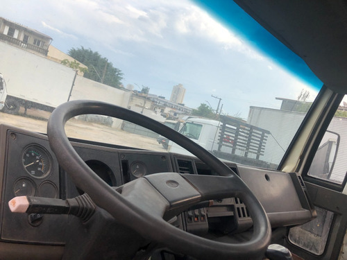 Imagem 5 de 8 de Ford Cargo 2630