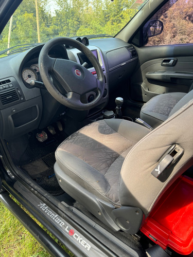 Fiat Strada 1.8 Adventure Cab Ex Aa+da