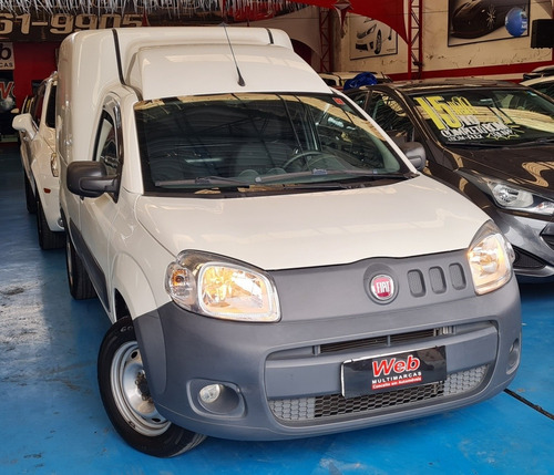 Imagem 2 de 8 de Fiat Fiorino 2019 1.4 Hard Working Flex 4p