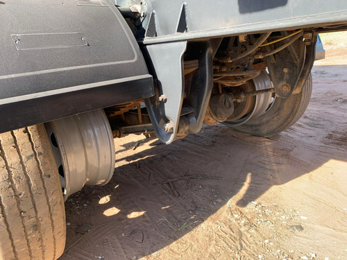 Carreta Basculante Vanderleia Randon 44m³ S/ Pneus 2014/15