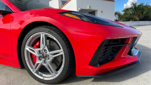 Imagen 13 de 21 de Chevrolet Corvette Stingray 2lt Z51