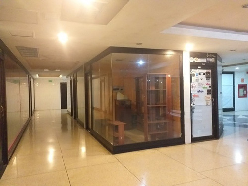 Imagen 7 de 10 de Locales En Venta Mls 23-5126 Maiquetia 04143448628
