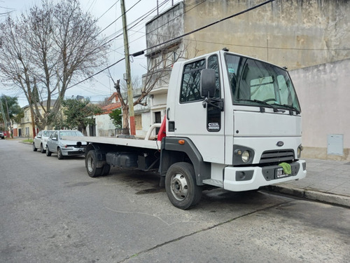 Ford Cargo 915