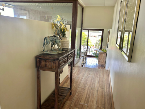 Ojo ¡¡¡bajó De Precio!!! Casa Mediterránea Con Quincho!