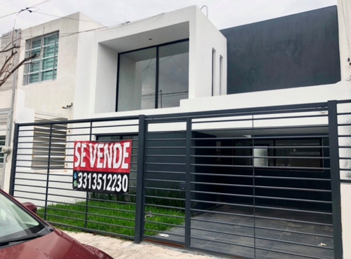 Imagen 1 de 14 de Casa Nueva En Venta En La Colonia Jardines Del Country