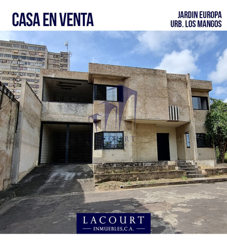 En Venta. Casa De Dos Niveles - Obra Gris - Doble Circuito De Seguridad - Conj. Resid. Jardín Europa - Urb. Los Mangos #vl