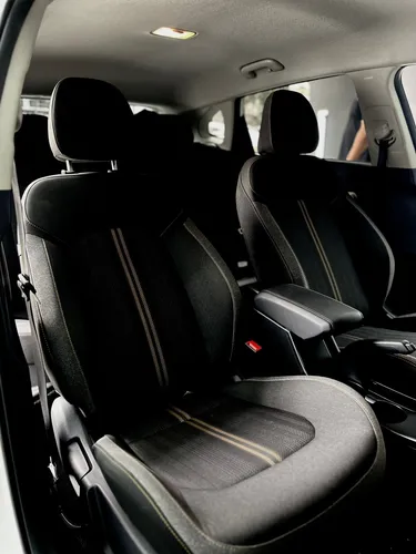 Kia K3 Cross 1.6 Zenith