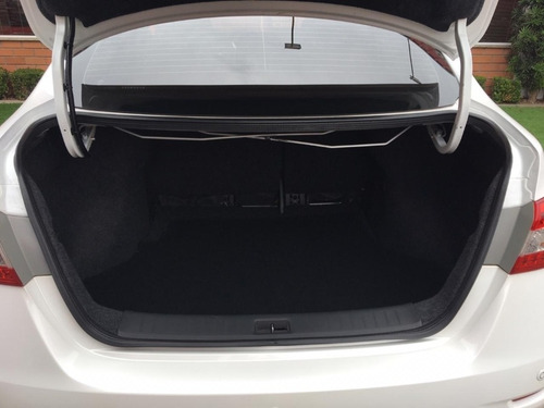 Nissan Sentra 2.0 Sl Cvt 2016 Starveiculos