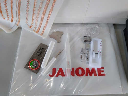 Imagen 7 de 8 de Janome 1030 Mx + Tres Tijeras Y Metro De Regalo! Gtía 1 Año