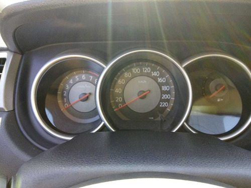 Nissan Tiida 1.8 Tekna 2009